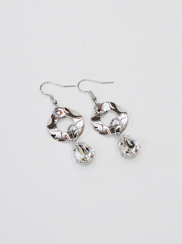 ピアス1