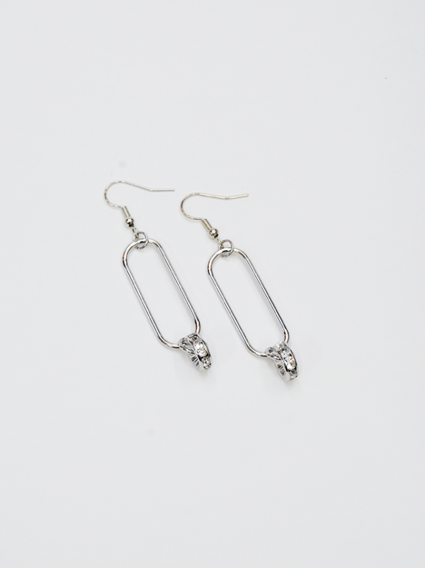 ピアス8